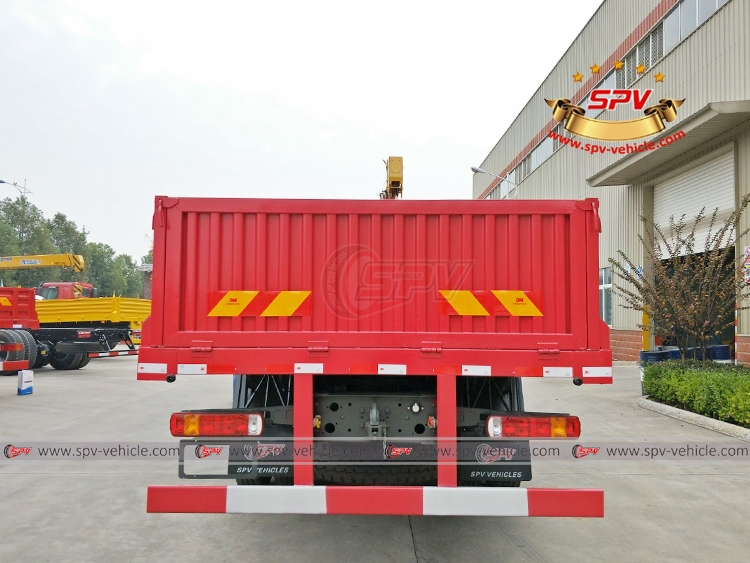 Cargo Truck With Crane - B Cargo Truck With Crane - B